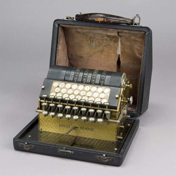 Smithsonian publishes beautiful pictures of rare Hebern encryption machines