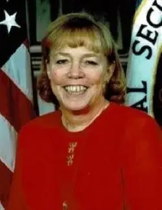 Lee Ellen Hanna