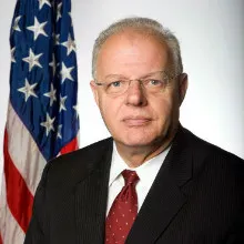 Howard A Schmidt.jpg