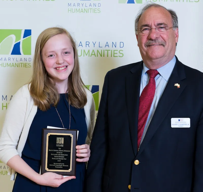 MorrisonAward.SierraBurns.RichardSchaeffer.jpg