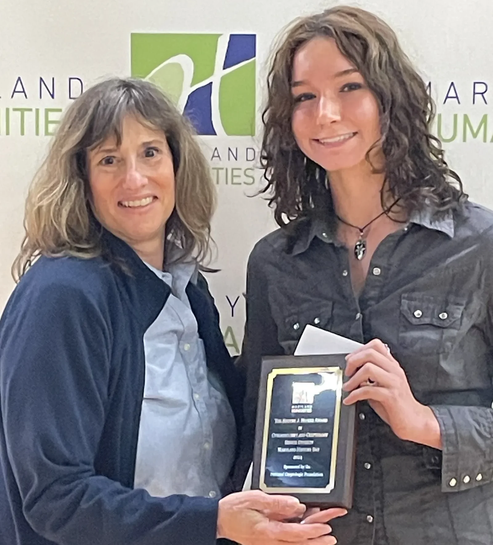 NCF Christine Harding with Lillian Gwynn Senior Division Winner Becker Awardee.png